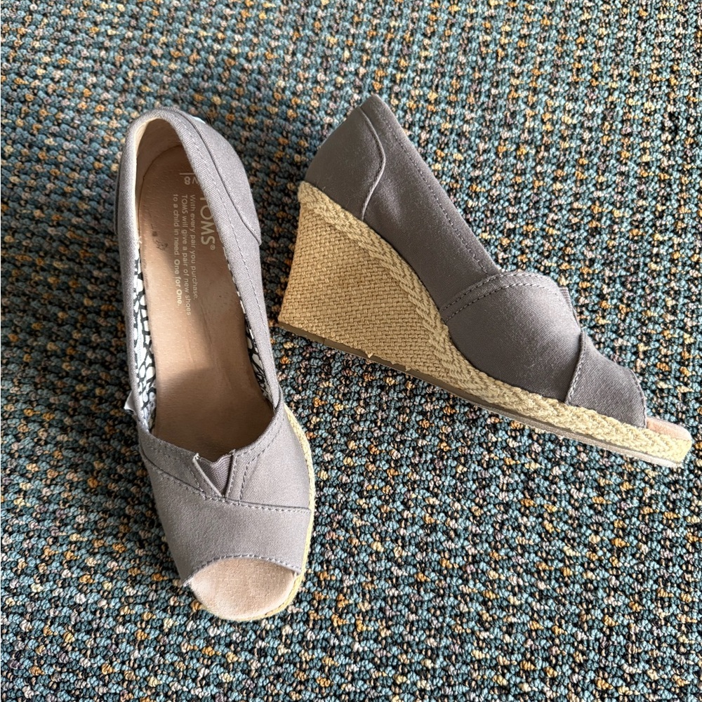 TOMS Classic Taupe/Grey Wedge Sandals